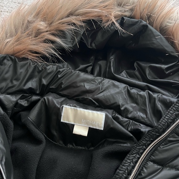 Like New Michael Kors Girls Jacket size 10-12 - Picture 5 of 9